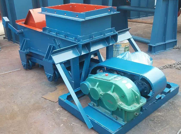 K1小型往復(fù)式給料機